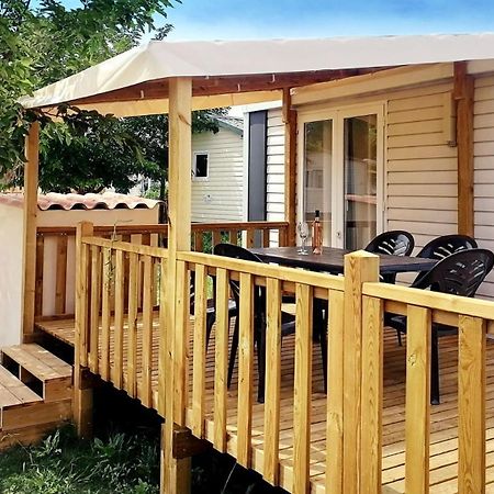 Camping Tikayan Felix De La Bastide Saint-Mitre-les-Remparts Esterno foto