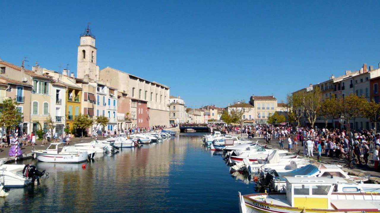 Camping Tikayan Felix De La Bastide Saint-Mitre-les-Remparts Esterno foto