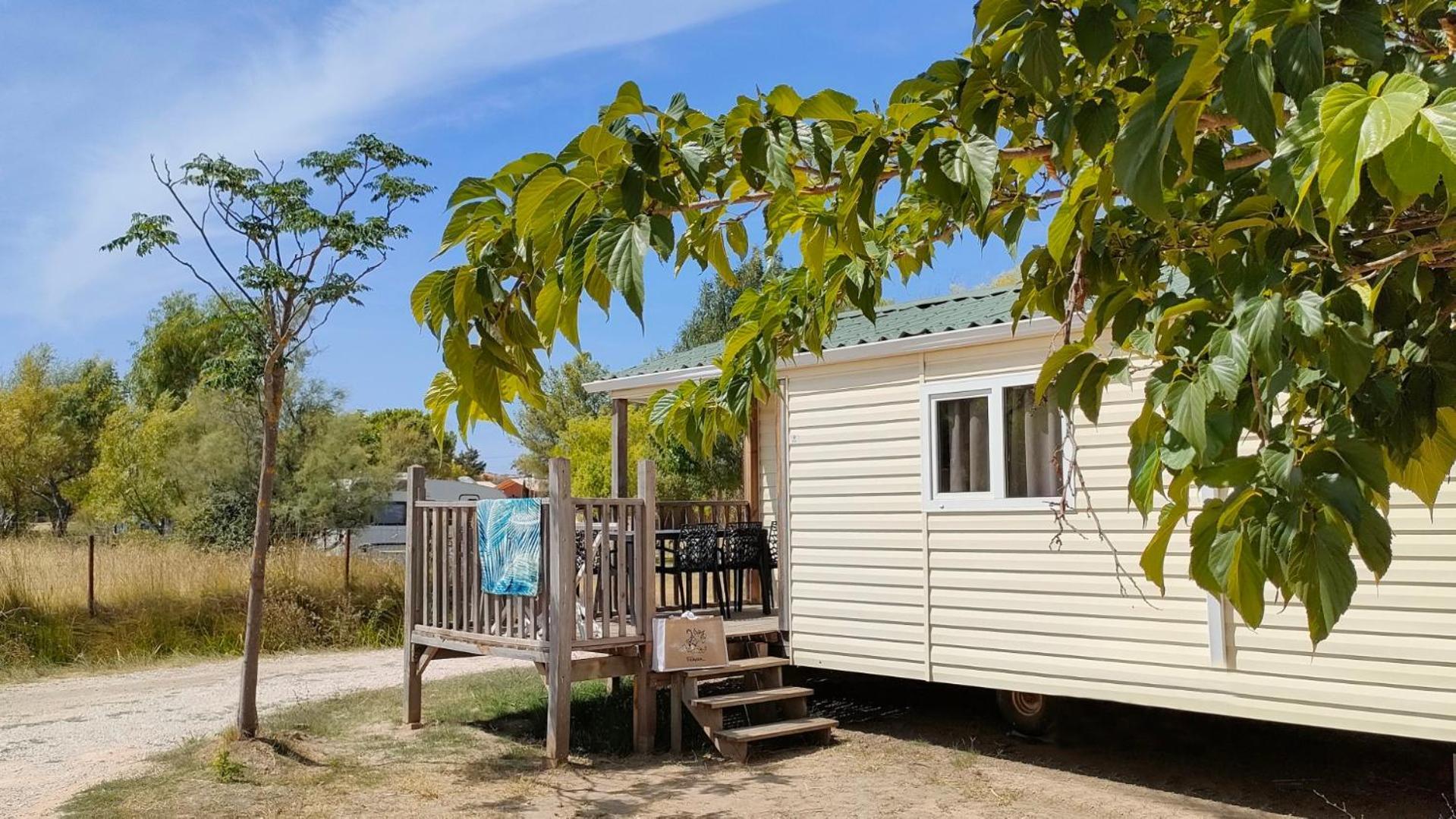 Camping Tikayan Felix De La Bastide Saint-Mitre-les-Remparts Esterno foto