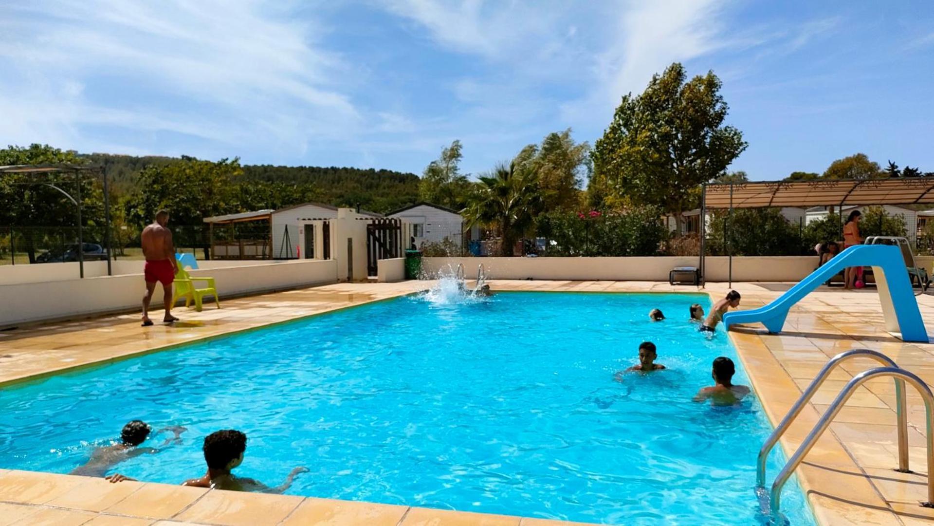 Camping Tikayan Felix De La Bastide Saint-Mitre-les-Remparts Esterno foto